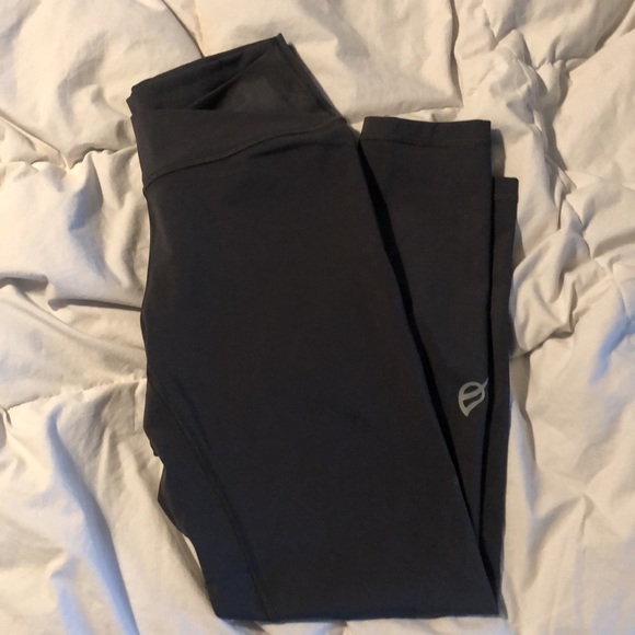 Ptula active leggings. Charcoal grey size medium. - Picture 4 of 4